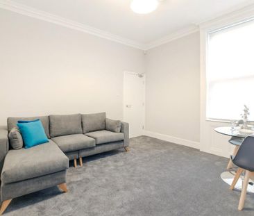 1 bedroom flat to rent - Photo 6
