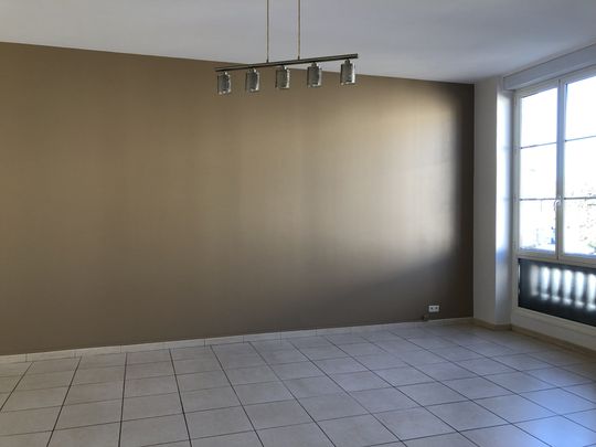 Location Appartement 3 pièces 76m² MARMANDE 47200 - Photo 1