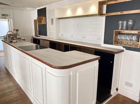 1 bedroom ground floor flat to rent - Photo 4