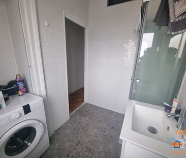 Chambre meublée en colocation à louer dans un appartement T5 en col... - Photo 1