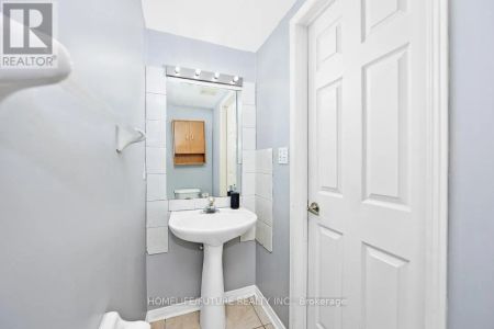 316 MCLEVIN AVENUE - Photo 3