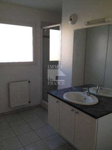 Location Appartement 3 pièces 67m² - Photo 5