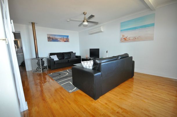 Fully Furnished Shack - Photo 1