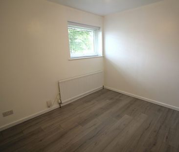 Flat to rent on - Photo 6