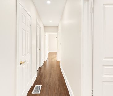 For Lease - 9 Benshire Drive, Toronto, Ontario - Photo 3