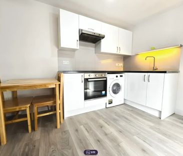 2 Bed Flat, Asplins Road, N17 - Photo 1
