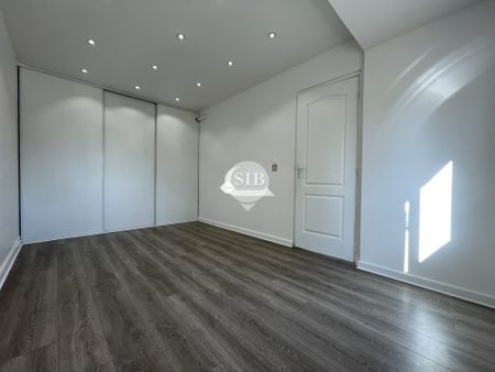 Location Maison 5 pièces 99m² BALLAINVILLIERS 91160 - Photo 3