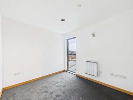 2 bedroom flat to rent - Photo 3