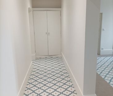 T2 avec terrasse - Photo 5