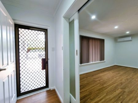 Newly Renovated Family Home - Photo 2