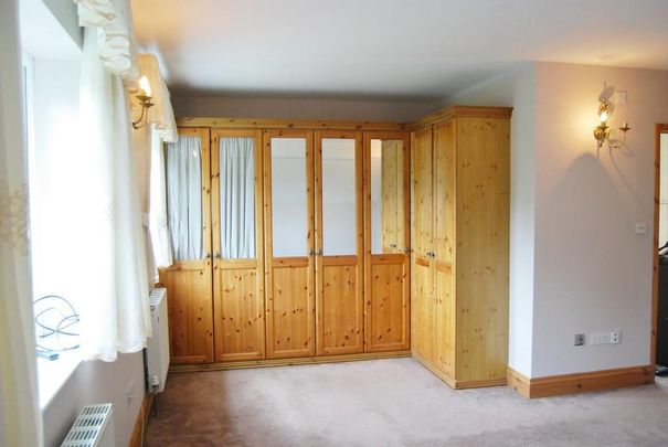 5 bedroom cottage to rent - Photo 1