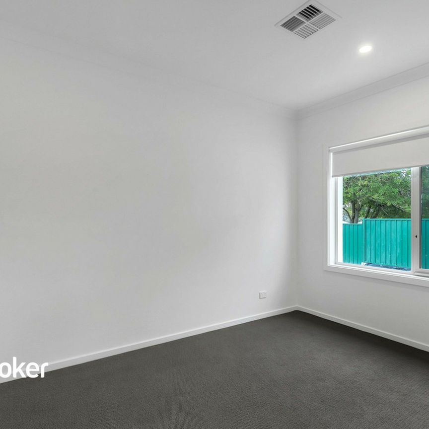 2/185A States Road, MORPHETT VALE - Photo 1
