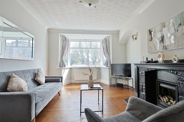 2 bedroom Flat to rent in Benton Road, Newcastle Upon Tyne - Photo 1