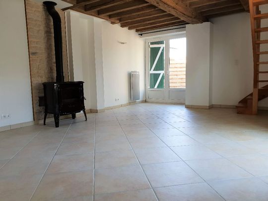 Location maison 3 pièces, 66.00m², Saint-Lyé-la-Forêt - Photo 1