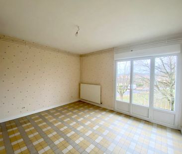 APPARTEMENT T3 EN LOCATION GUEUGNON DANS UN CADRE DE VERDURE - Photo 4