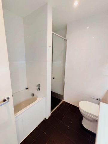 2 bed 1.5 bath-206B - Photo 4
