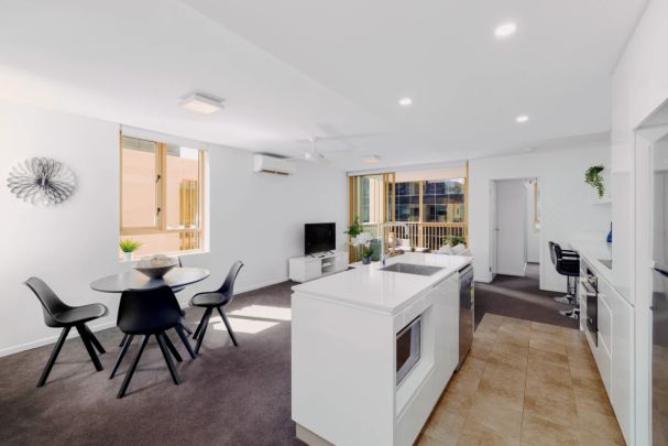 2 Bed 2 Bath Standard - (3-4 people) - Photo 1