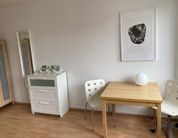 Nähe Mediapark: Modern möbliertes Apartment mit Aufzug - Foto 1