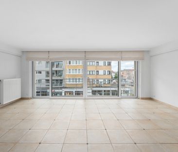 Te Huur: 2 slaapkamer appartement te Koksijde - Photo 1