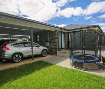 Stunning 3-Bedroom Home with Two Spacious Living Areas in Blakeview - Photo 5