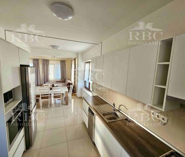 Duplex 5 camere cu 2 parcari in Europa - Fotografie 5