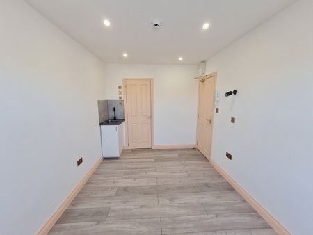 Studio Flat, Somerfield Road, N4 - Photo 5