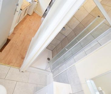 4 bedroom house share to rent - Photo 2