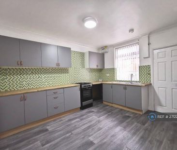 3 bedroom terraced house to rent - Photo 6