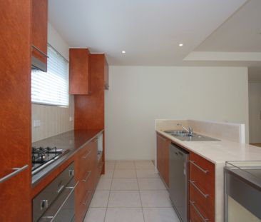15/31 Howitt Street, Kingston ACT 2604 - Apartment For Rent | Domain - Photo 4