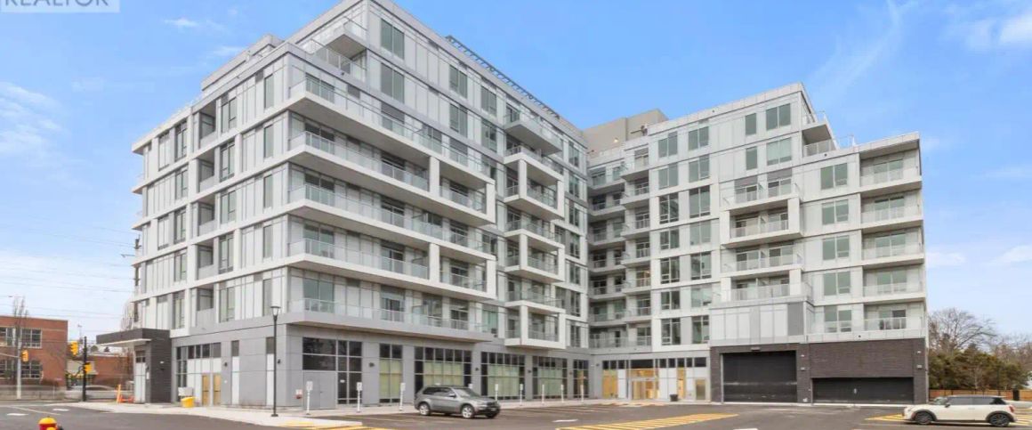 204 - 500 PLAINS ROAD E — 1 Bedroom - Photo 1