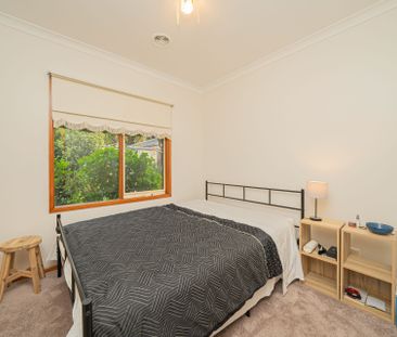 Neat & Complete! - Photo 4