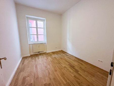 Mietwohnung in Bad Gleichenberg: Lichtdurchfluteter Altbau-Charme…! - Photo 2