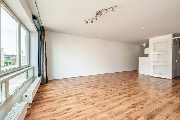 Appartement te huur: Bos en Lommerplein 79 1055 AD Amsterdam - Photo 1