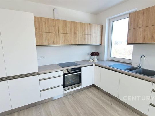 Pronájem bytu 2+kk 63 m2 - Fotografie 1