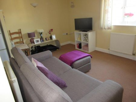 1 bedroom flat to rent - Photo 4