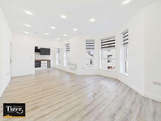 Lansdowne Place, Blackpool, FY1 - Photo 1