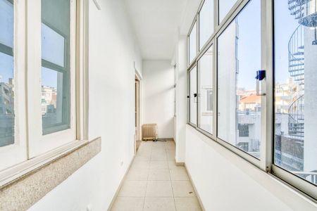 3 bedroom luxury Flat for rent in Lisbon, Portugal - Photo 3