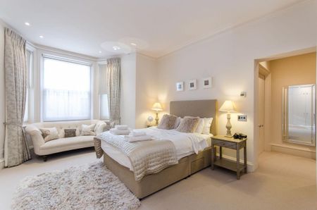 3 bedroom flat to rent - Photo 2