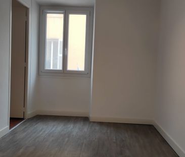 Location Appartement 3 pièces 52m² MARSEILLE 1er - Photo 1
