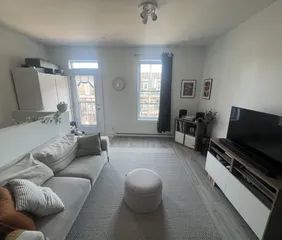 1 room apartment of 58m² in Montreal - Photo 2