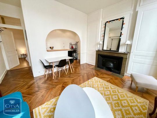 Location Appartement 2 pièces 38m² LYON 2ème - Photo 1