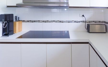 12 Begonia Court, Annandale - Photo 2