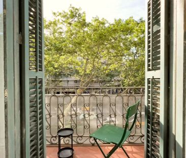 Room in a shared 7-bedroom apartment for rent in la Nova Esquerra de l'Eixample - Photo 3