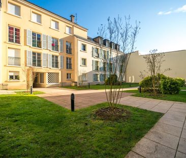 location Appartement T1 DE 30.2m² À VERSAILLES - Photo 3