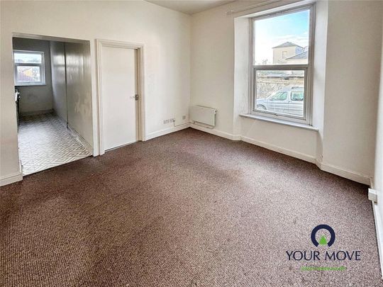 2 bedroom flat to rent - Photo 1