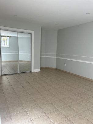 For Lease - 1112 Hawthorne Court Unit# Bsmt, Mississauga, Ontario - Photo 1