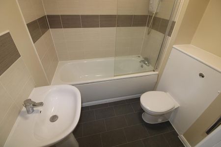 1 bedroom apartment to rent - Photo 5