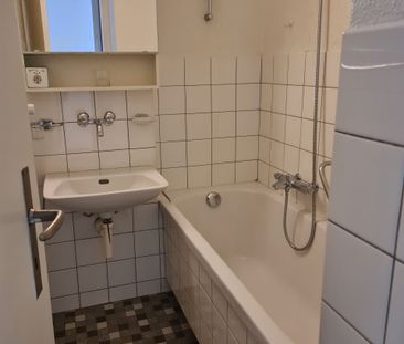 Charmante Erdgeschosswohnung in Zürich-Altstetten befristet bis 30.... - Photo 1