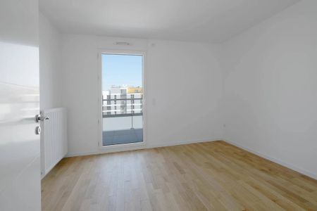 Rental Apartment Rueil-Malmaison Mont-Valérien - Photo 2