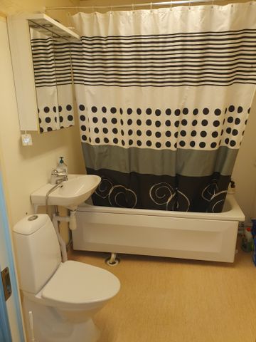 Kaskögatan, Kista - Photo 4